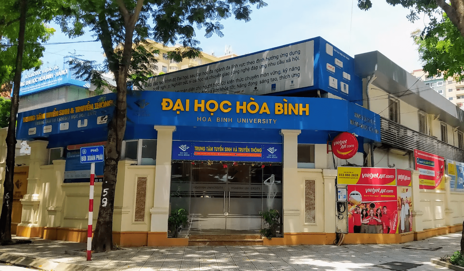 Hoa Binh University