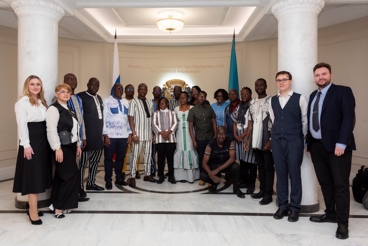 A training program for representatives from Burundi and Burkina Faso is taking place at the Financial University